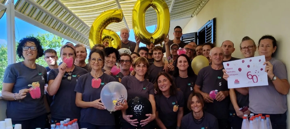 un team di 70 persone