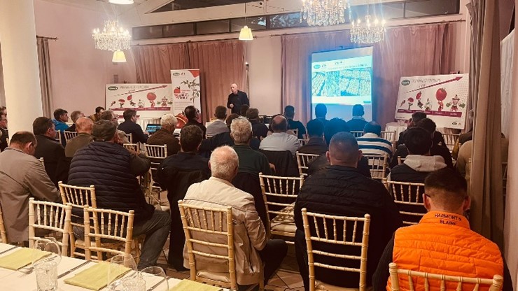 Riunione tecnica pomodoro V730 a Fondi 2025